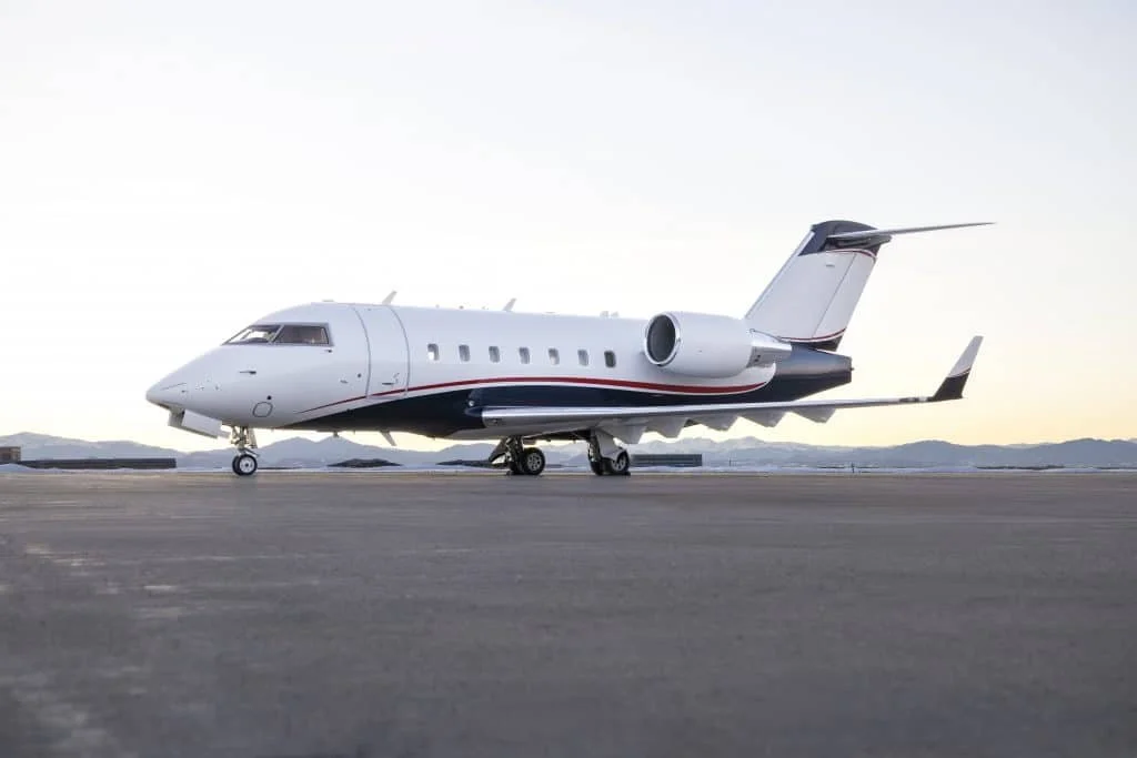 Bombardier Challenger 604 / 605 Charter | Large Cabin Long-Range
